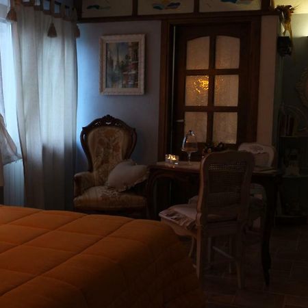 B&B The Roses Garden Millesimo Exterior photo